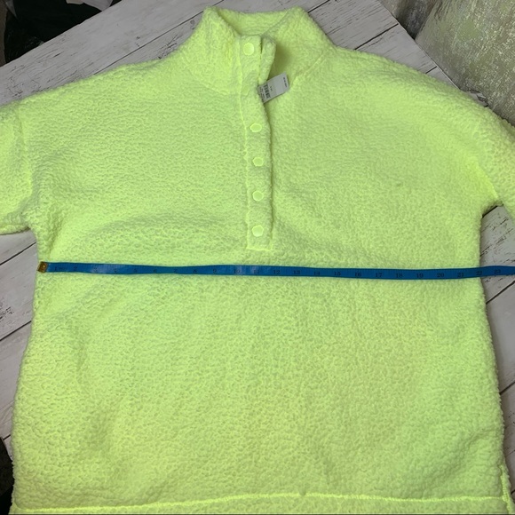 Aerie by American Eagle Neon Sherpa Pullover Oversize Sweater Highlighter - Picture 5 of 10
